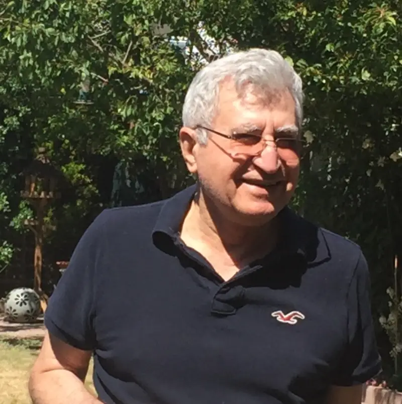 Dr. Khoshnaf Al-kadi